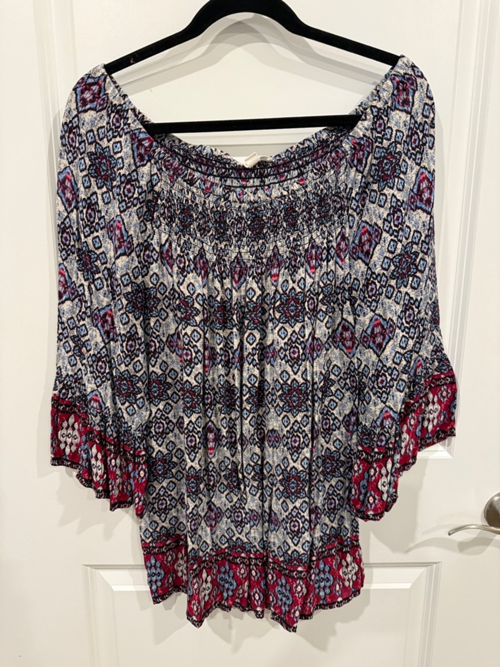 beachlunchlounge Navy & Burgundy Smocked Off-Shoulder Tunic